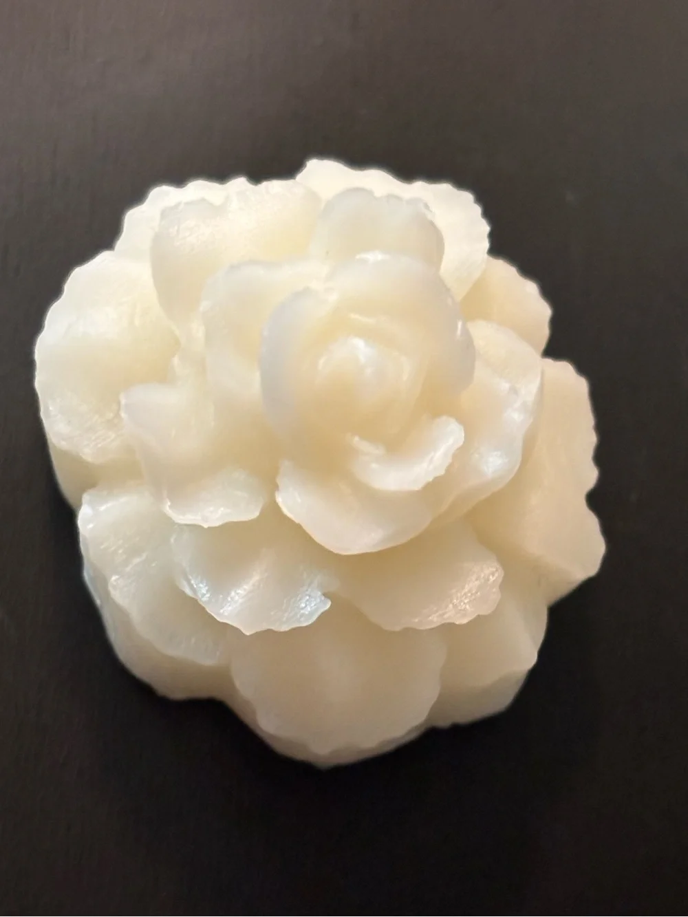 7 Handmade White Flower Waxmelts in Pina Colada Scent